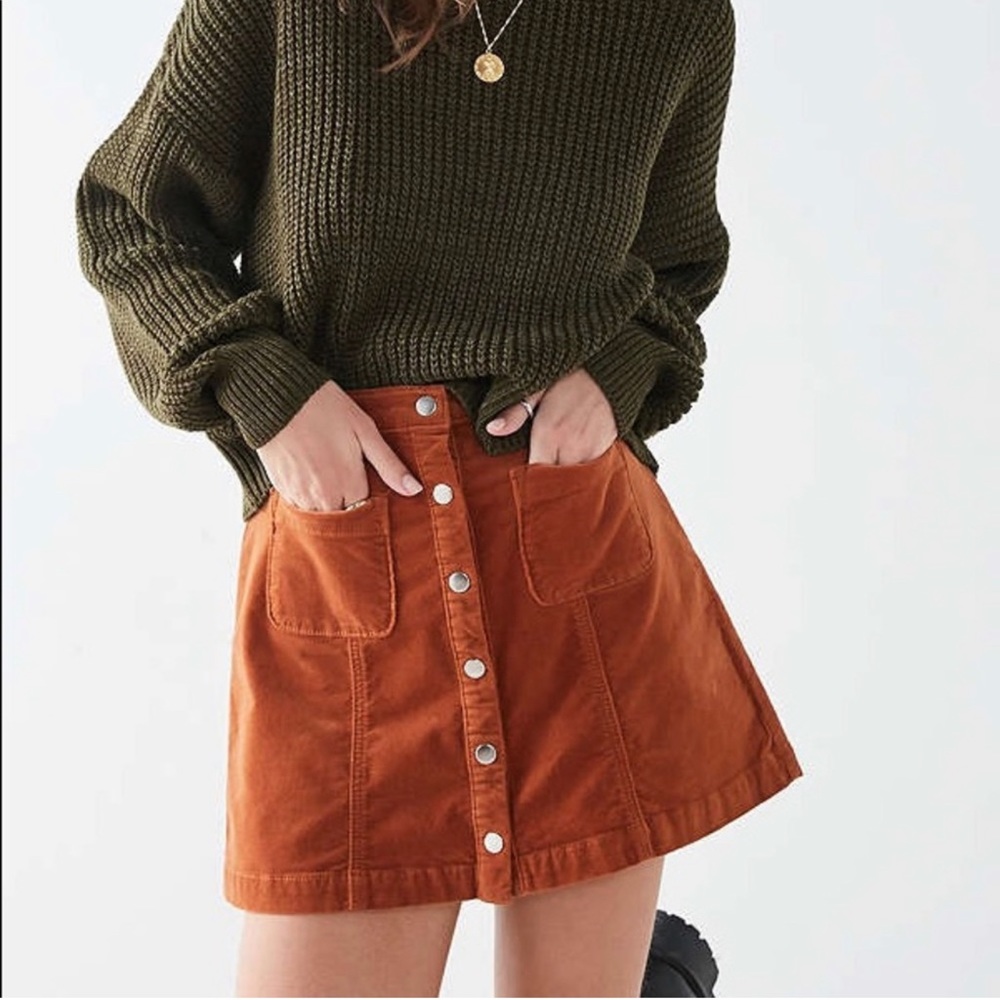 Urban Outfitters Camel Tan Faux Suede Snap Button Front Mini Skirt (Sz Small)